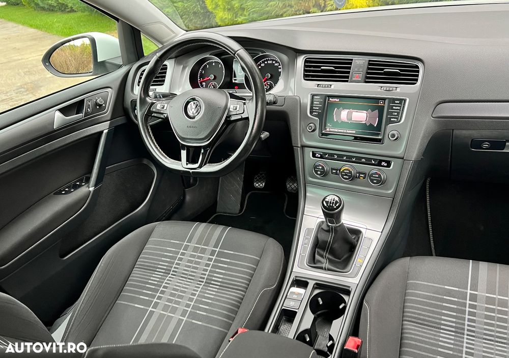 Volkswagen Golf 1.4 TSI BlueMotion Technology Lounge - 17