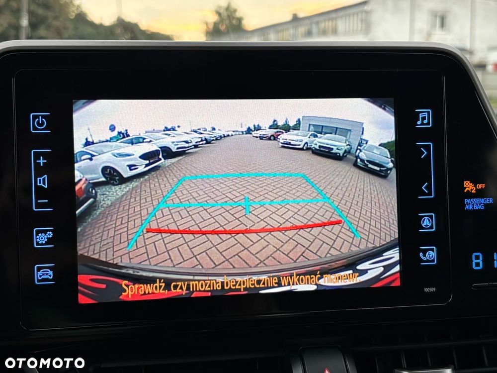 Toyota C-HR 1.2 Turbo Lounge - 21