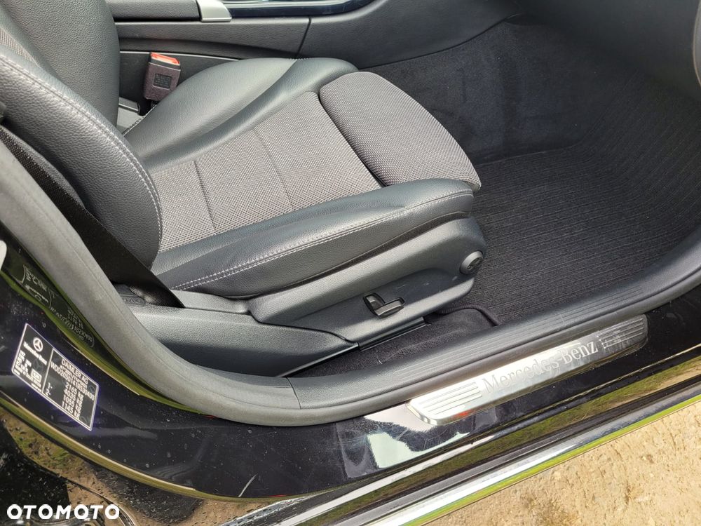 Mercedes-Benz Klasa C 220 d 9G-TRONIC - 11