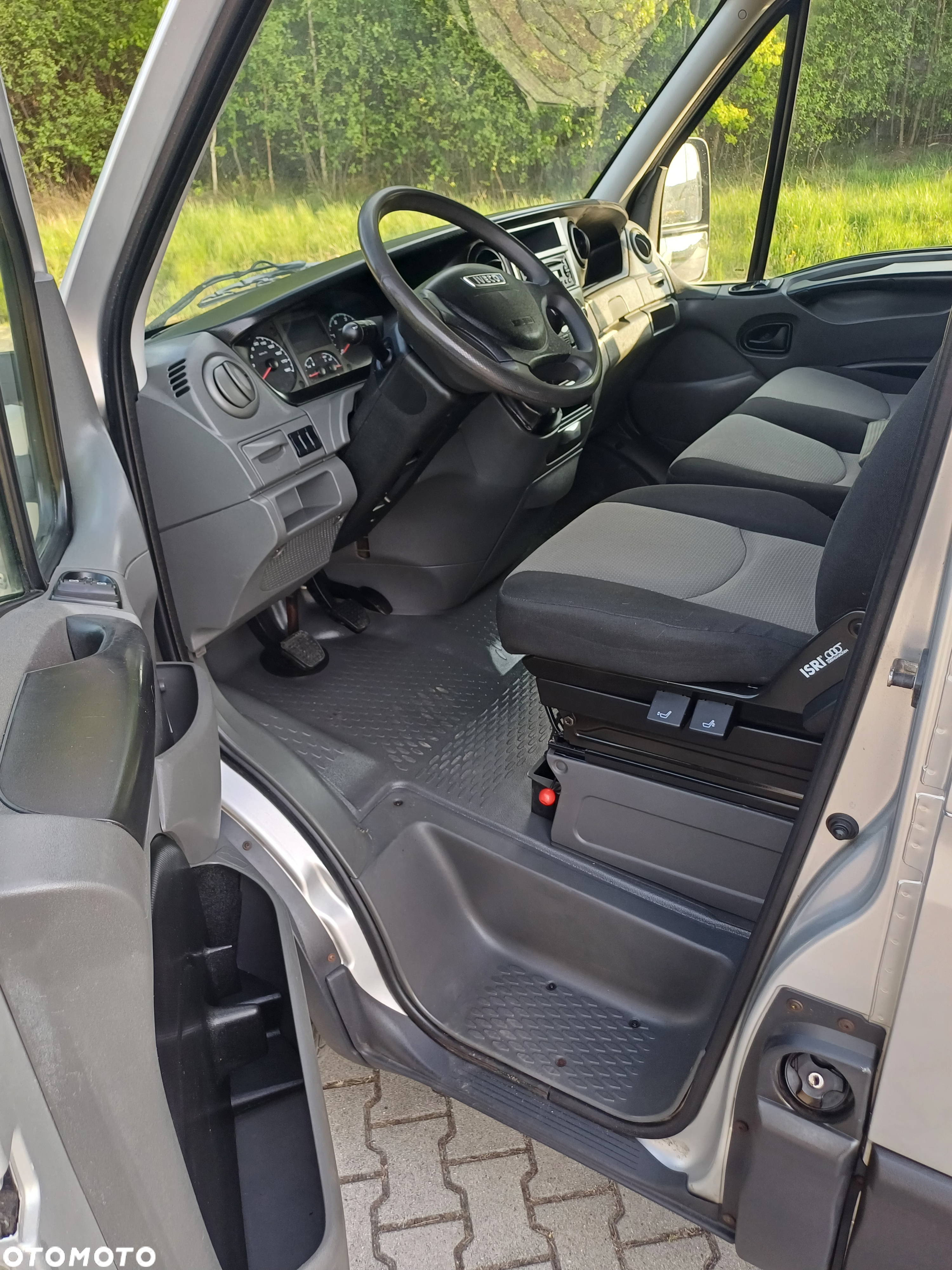 Iveco 35s13 - 24