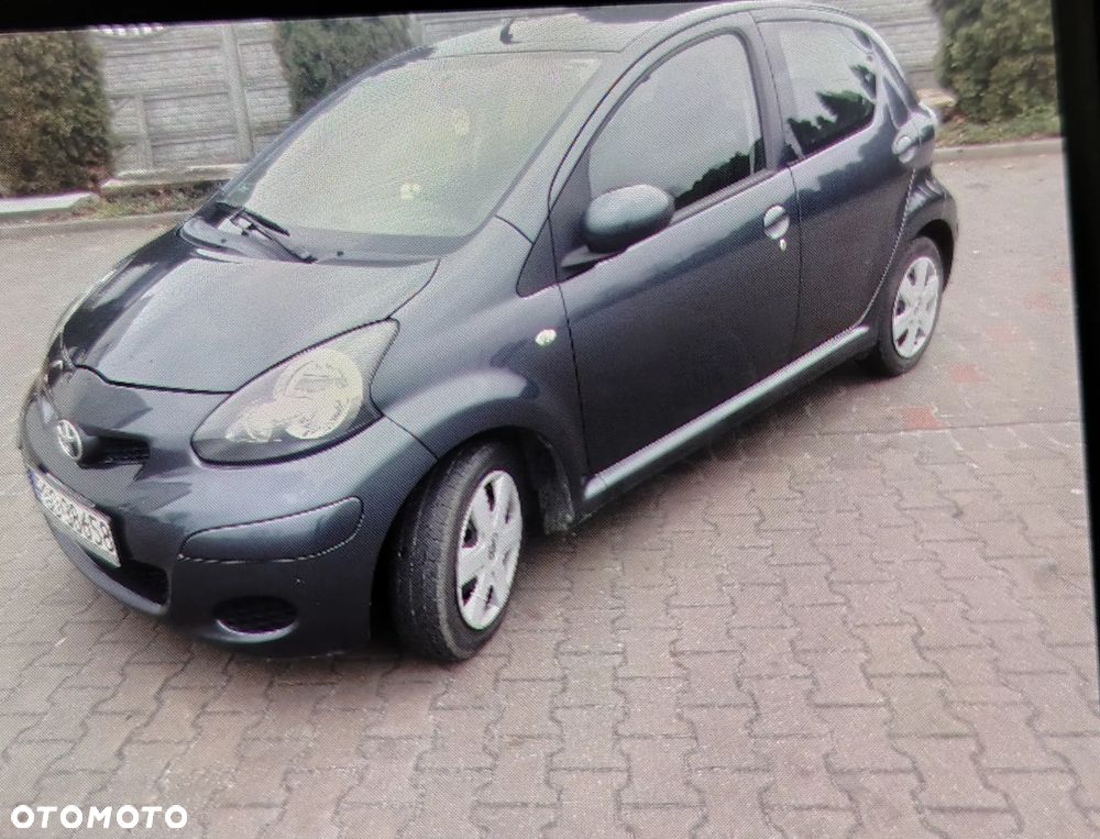 Toyota Aygo - 4