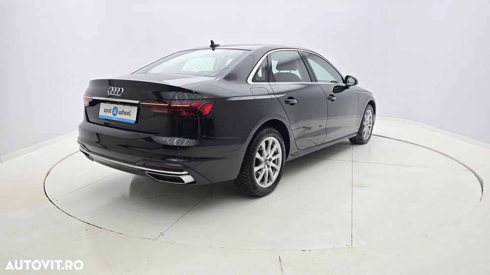 Audi A4 30 TDI S tronic - 7