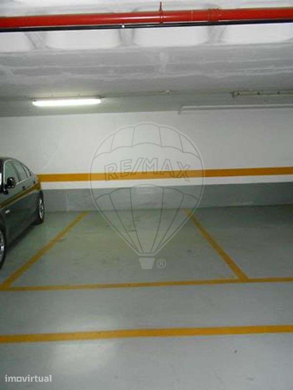 Garagem  para arrendamento - Grande imagem: 2/6