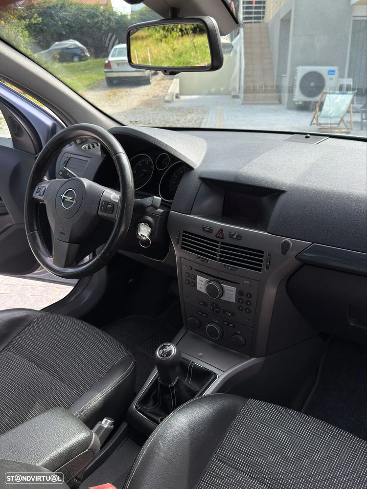 Opel Astra 1.7 CDTI Cosmo M5 - 33
