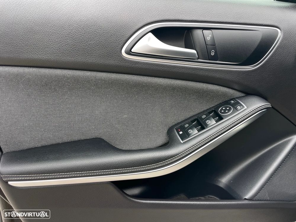 Mercedes-Benz A 180 d Urban - 14