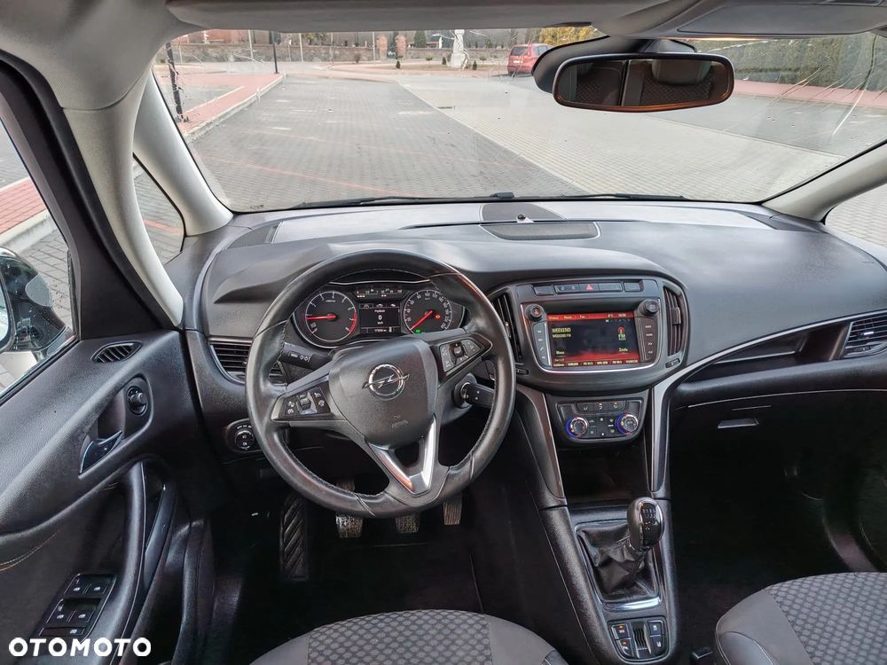 Opel Zafira 1.4 T Cosmo EcoFLEX S&S - 9