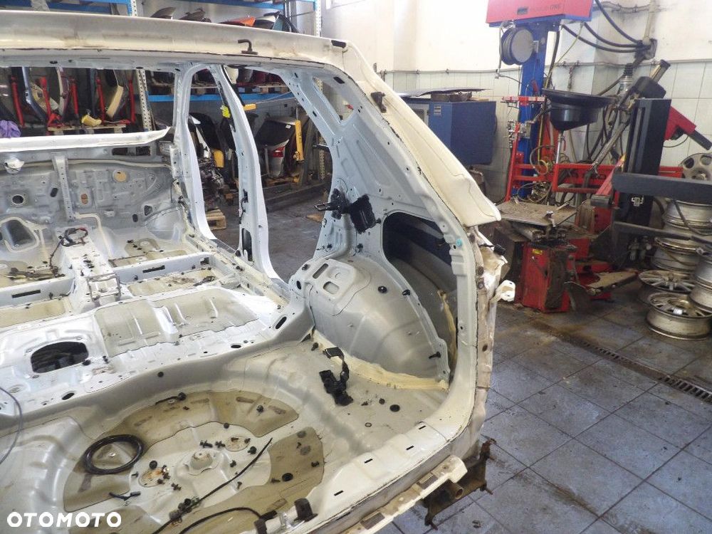 HYUNDAI IX35 LIFT BŁOTNIK TYŁ PRAWY TCW - 3