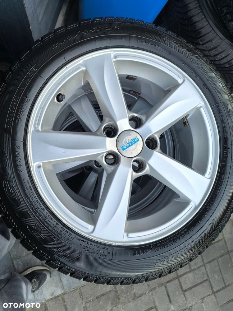 Volvo V40 D4 Summum - 13