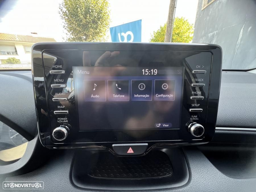 Toyota Yaris 1.5 HDF Comfort Plus - 30