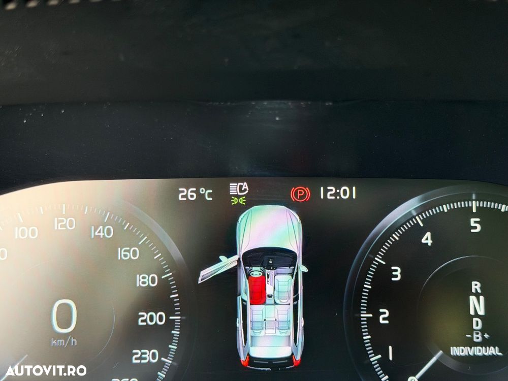 Volvo XC 60 Recharge T8 Twin Engine eAWD Inscription - 33