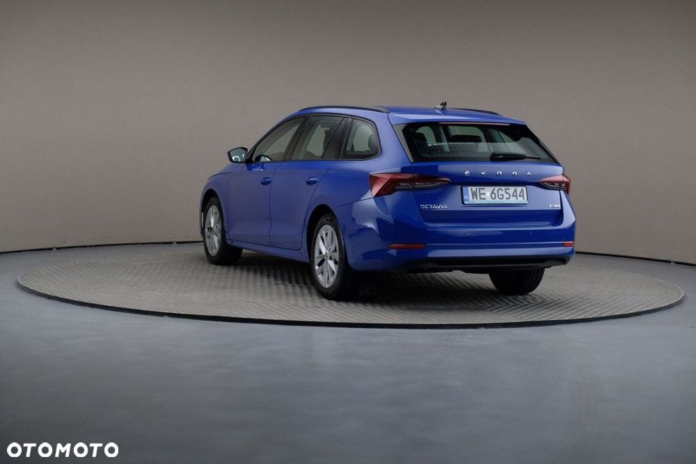 Skoda Octavia - 2