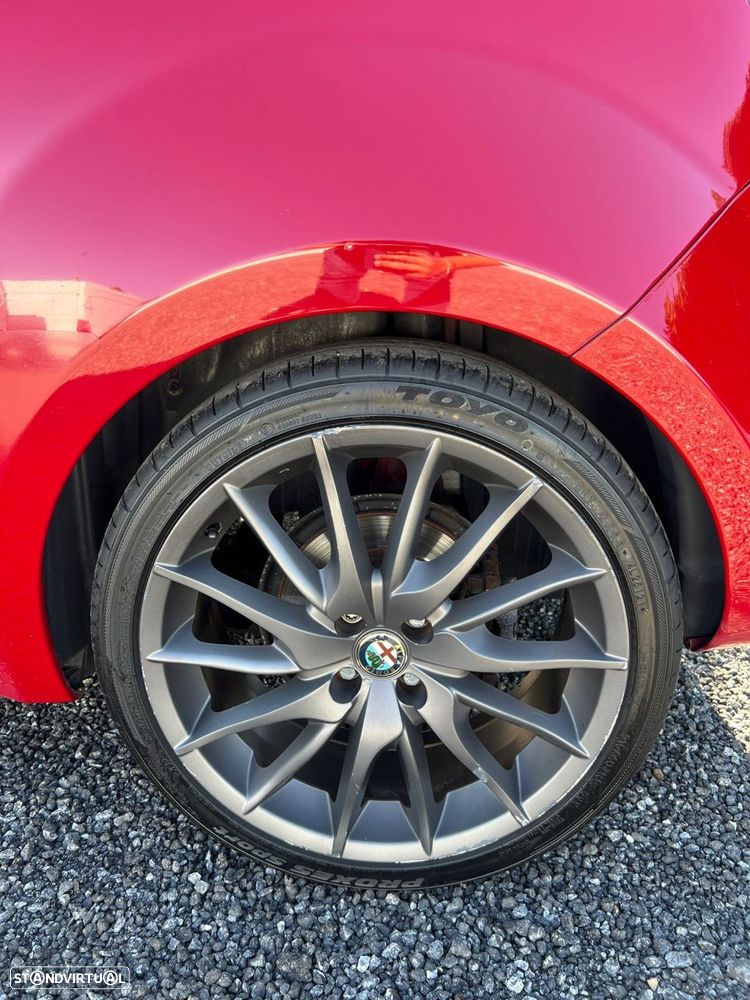 Alfa Romeo MiTo 1.4 T MultiAir Quadrifoglio Verde - 13