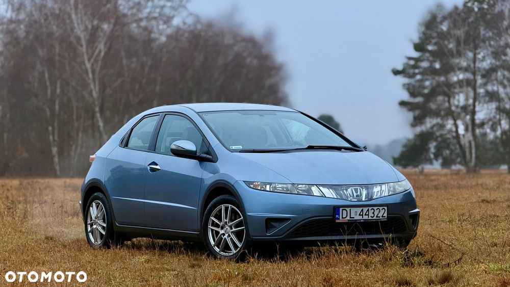 Honda Civic 1.4 Comfort - 35