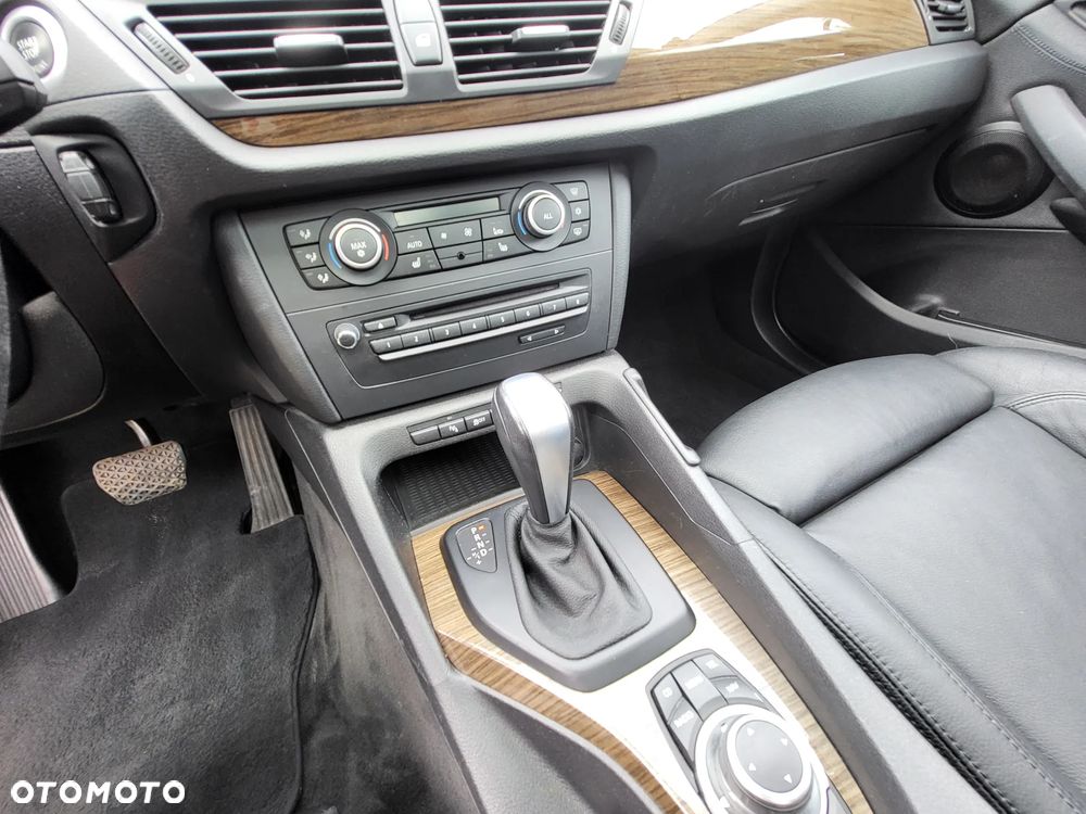 BMW X1 xDrive23d - 16