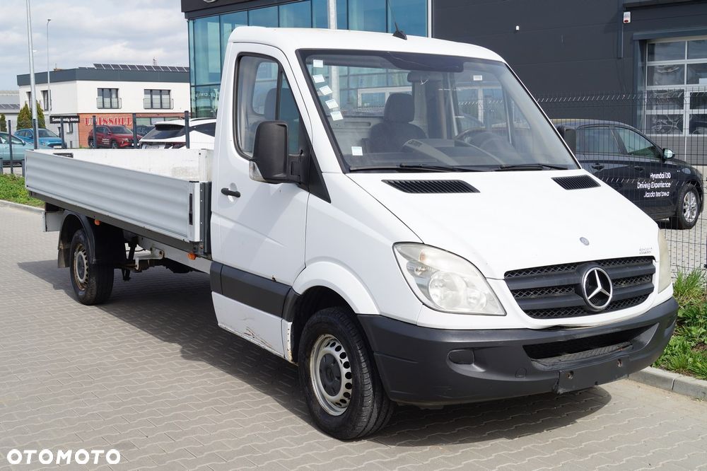 Mercedes-Benz Sprinter - 8