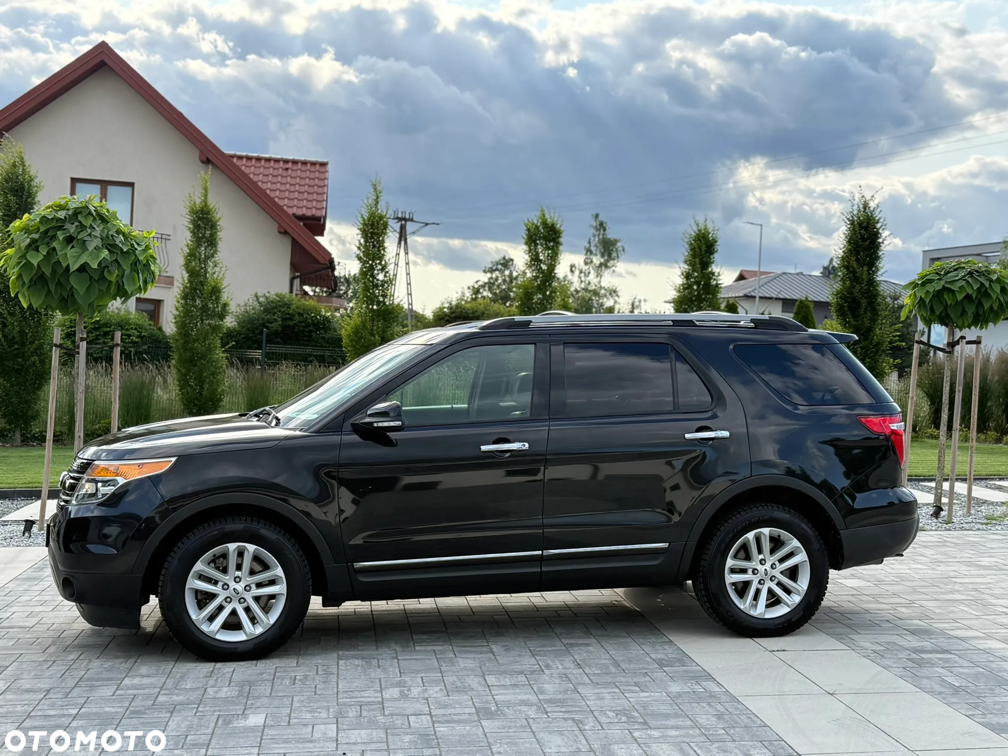 Ford Explorer - 9