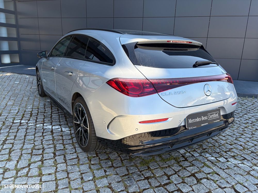 Mercedes-Benz CLA 250+ EQ Shooting Brake - 8