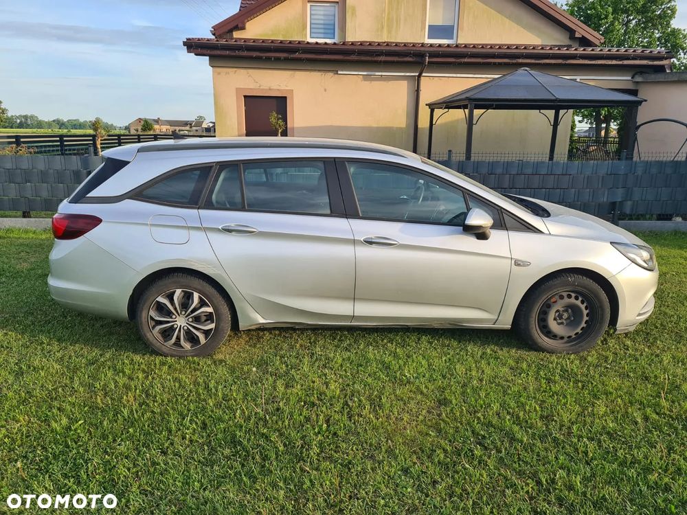 Opel Astra 1.6 CDTI DPF ecoFLEX TourerStart/Stop Edition - 5