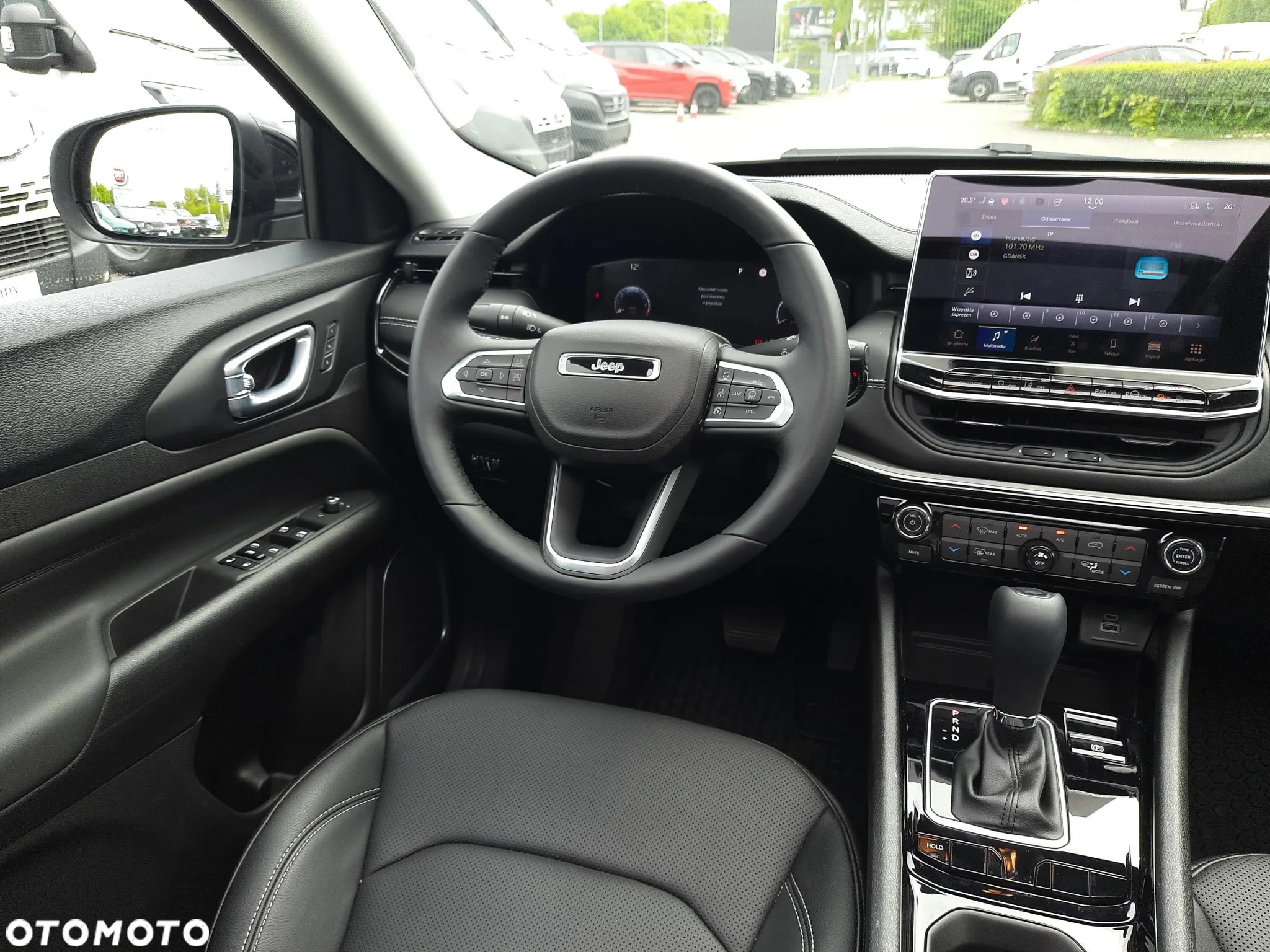 Jeep Compass - 22