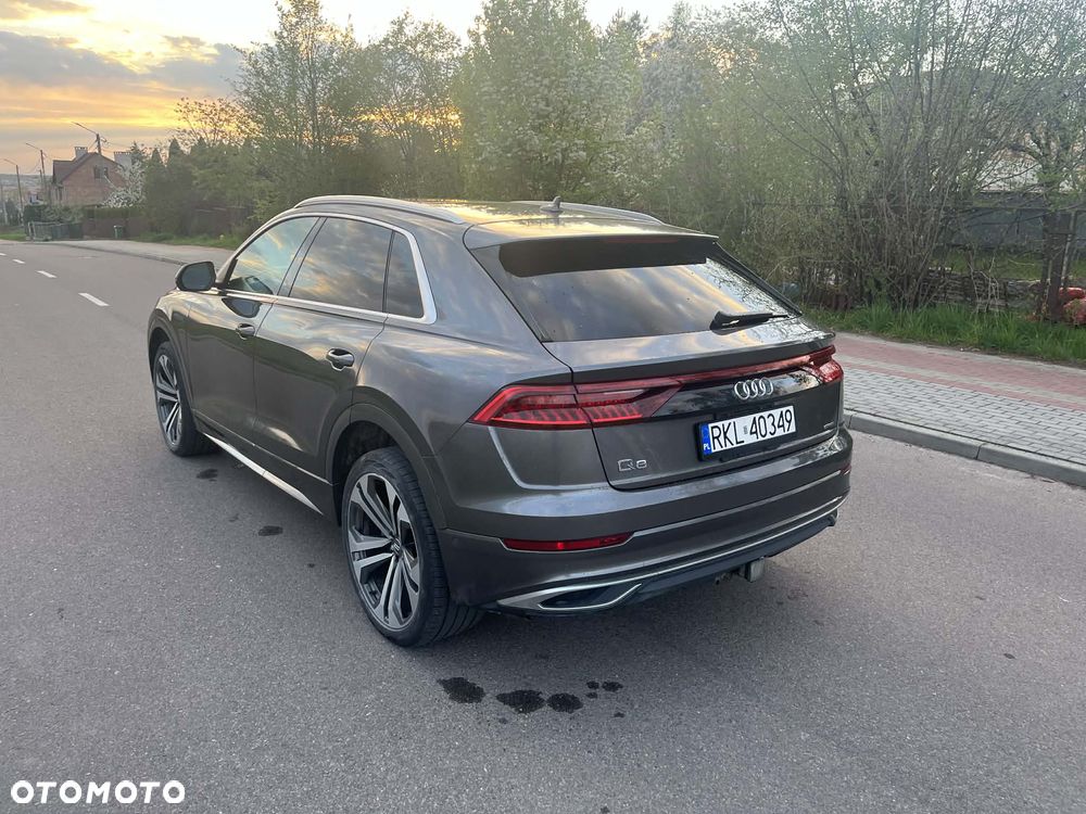 Audi Q8 - 4