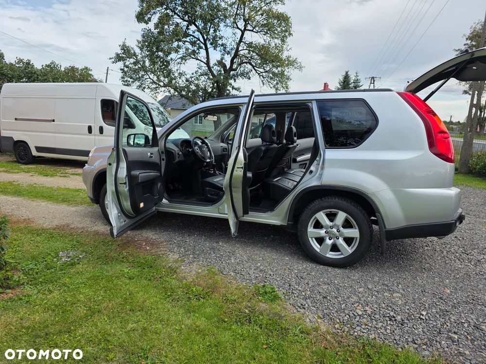 Nissan X-Trail 2.0 dCi LE - 16