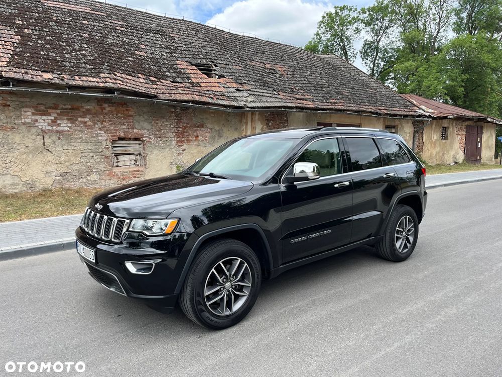 Jeep Grand Cherokee - 1