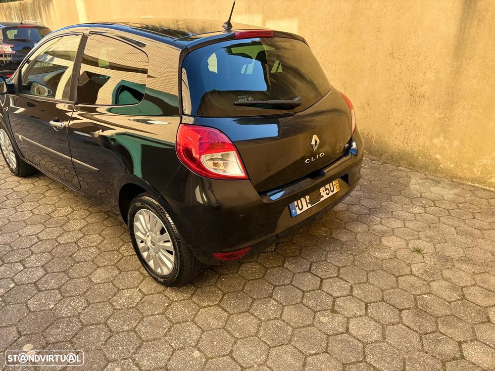 Renault Clio 1.2 TCE GT J15 - 33