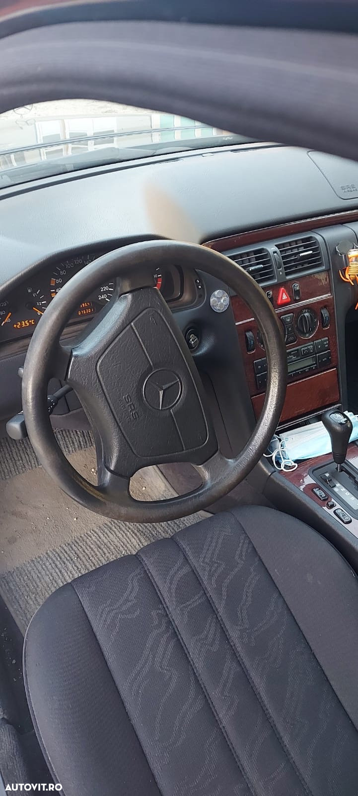 Mercedes-Benz Clasa E - 3