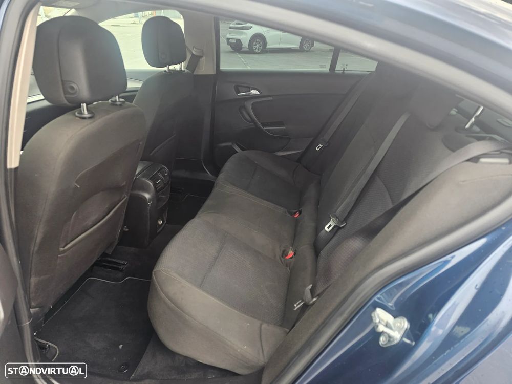 Opel Insignia 2.0 CDTI Selection S/S - 12