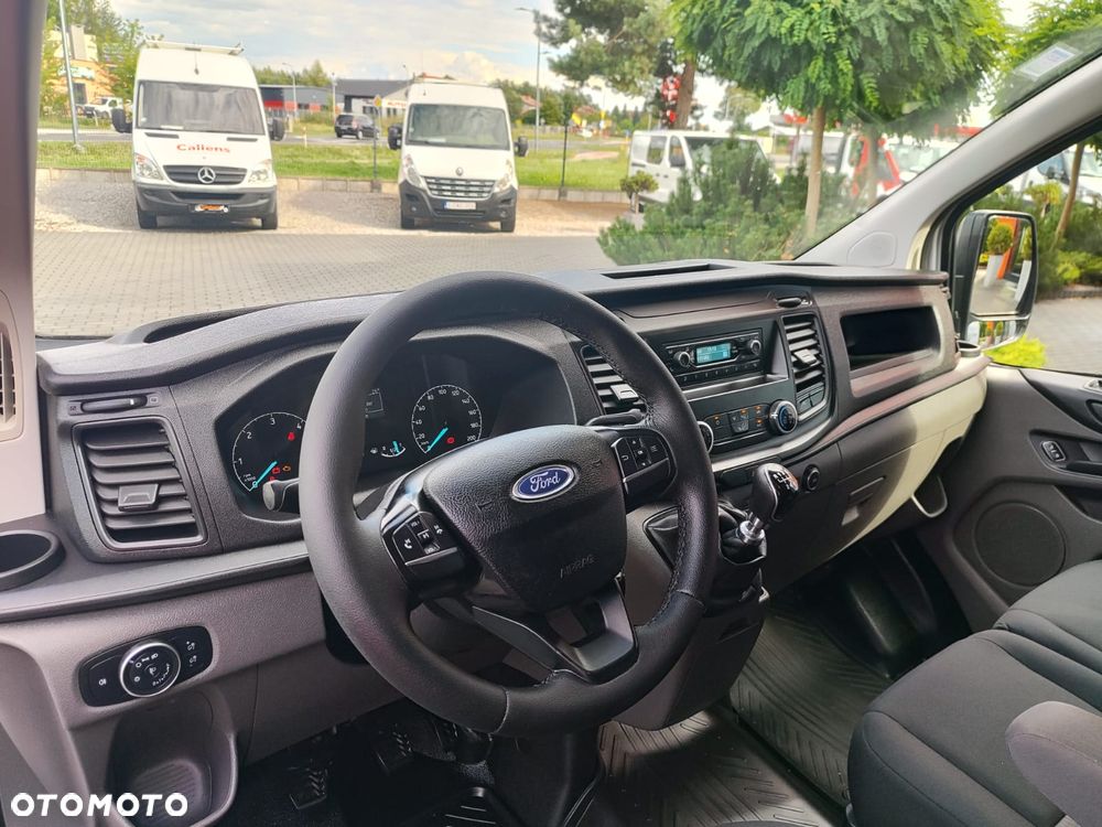 Ford Transit - 17