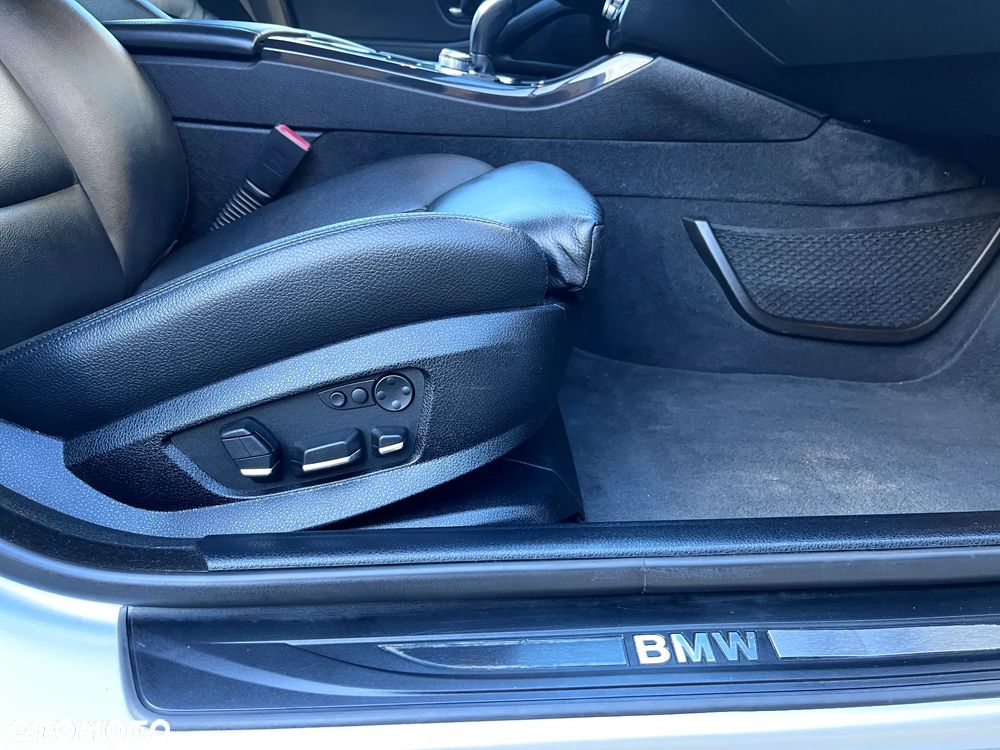 BMW Seria 5 520d - 20