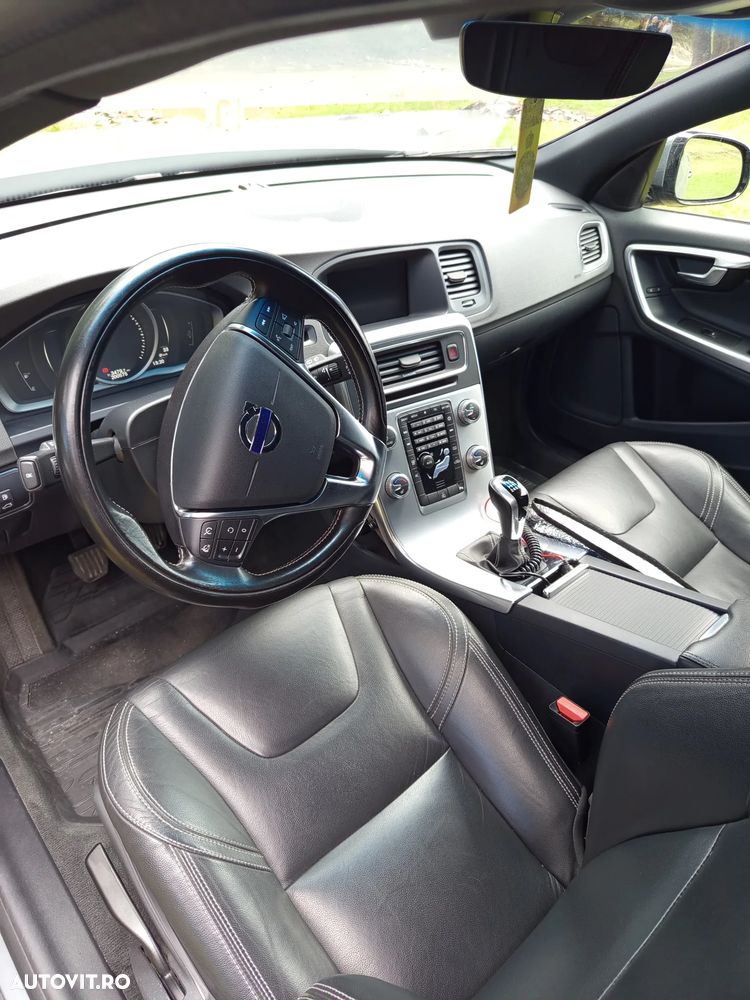 Volvo V60 D3 - 8