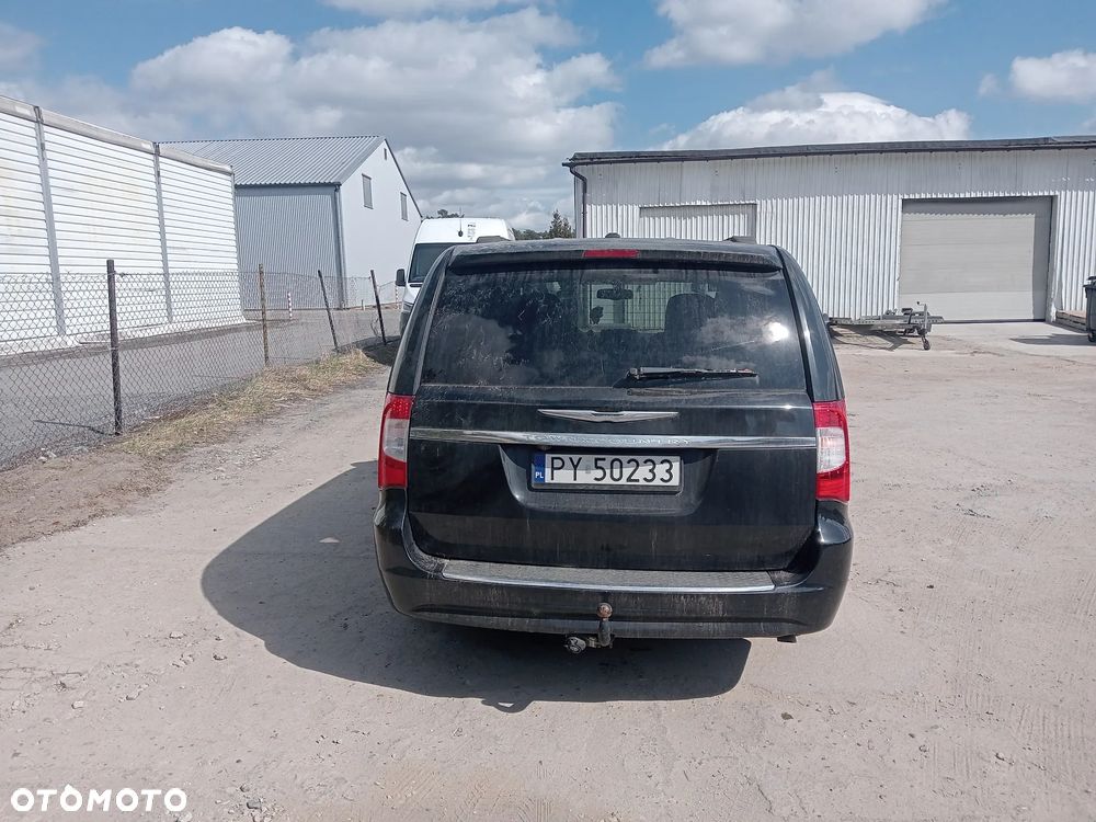 Chrysler Town & Country 3.6 Limited - 7