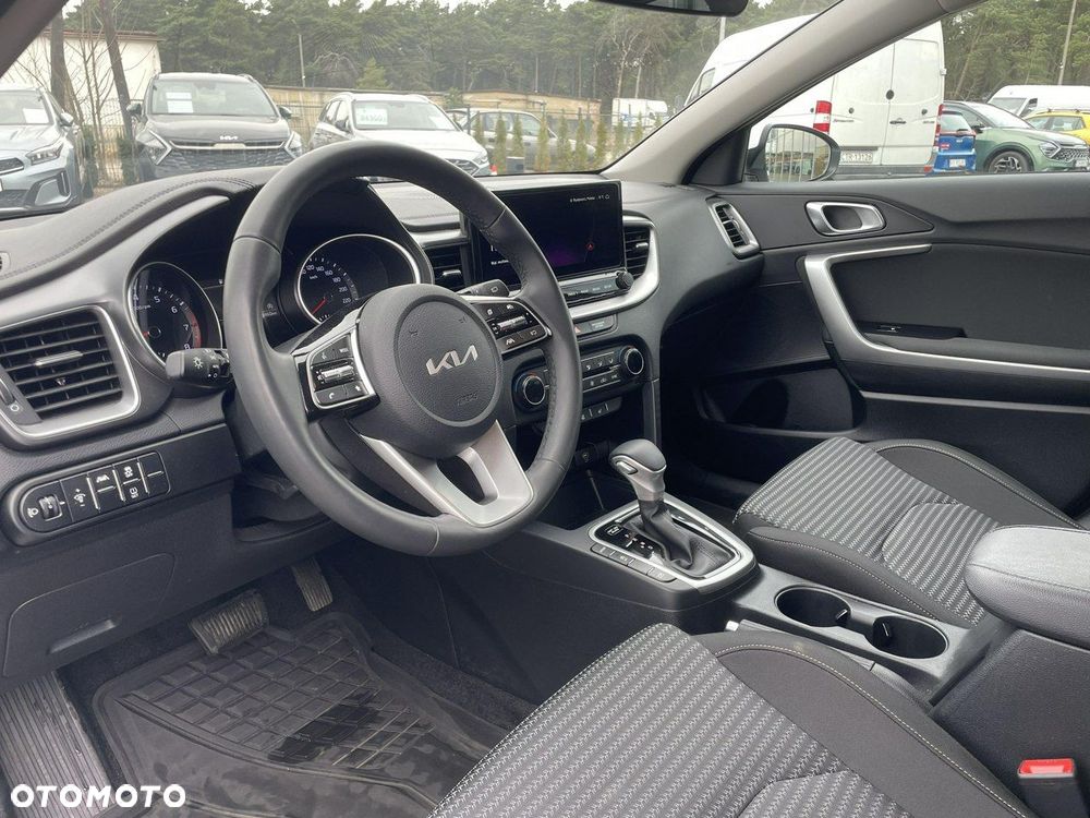 Kia XCeed - 9