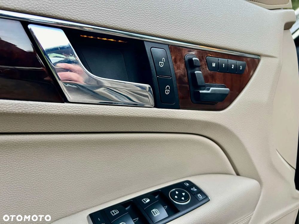 Mercedes-Benz Klasa E 350 CGI BlueEffICIENCY - 8