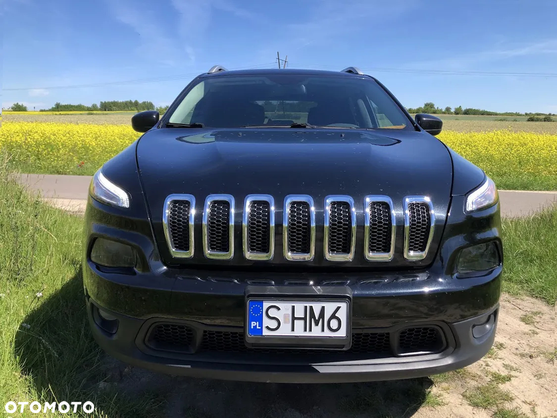 Jeep Cherokee - 26