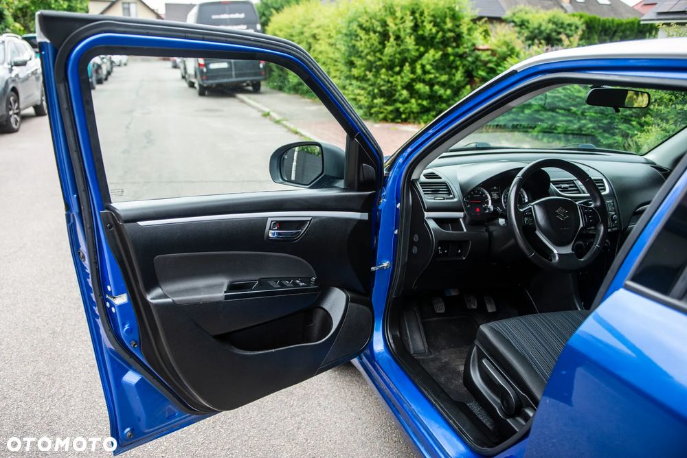 Suzuki Swift 1.2 Club - 17