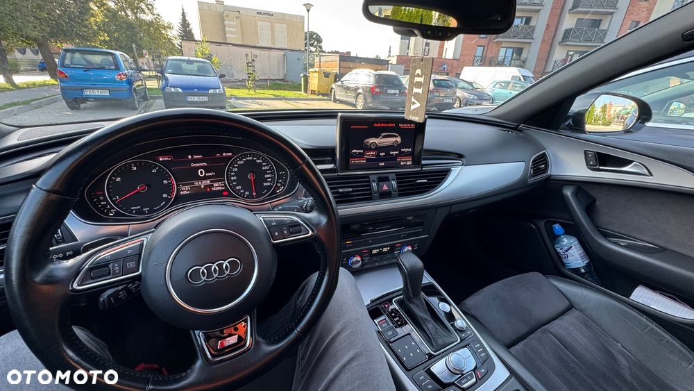 Audi A6 Avant 2.0 TDI ultra S tronic - 14
