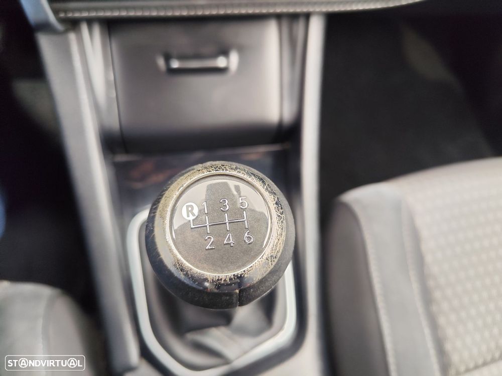 Toyota Auris Touring Sports 1.4 D-4D C.+P.Sport+Navi - 18