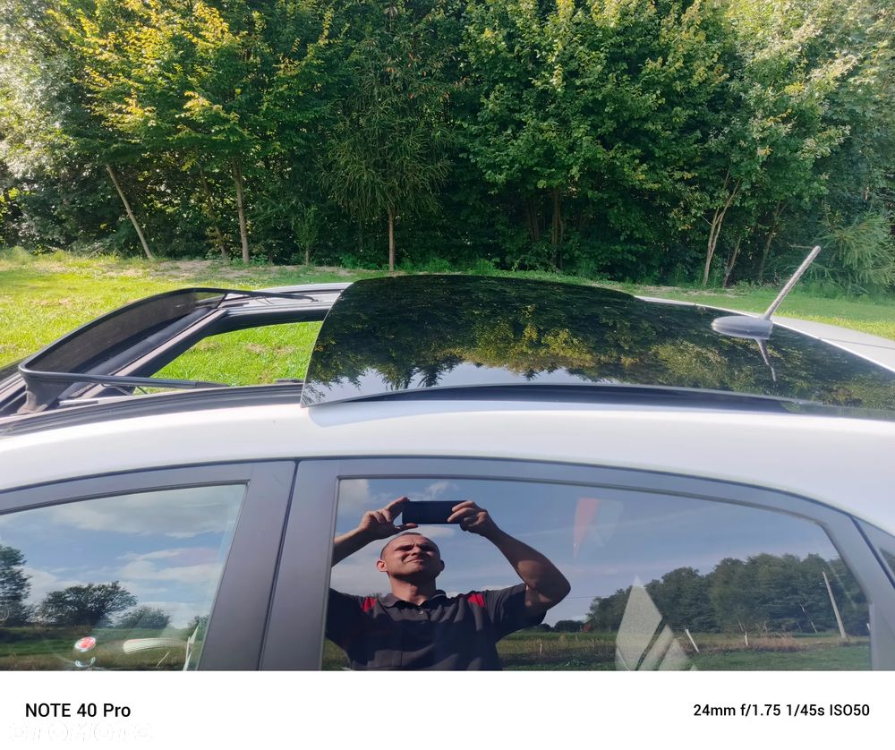 Hyundai i30 1.6 GDI Turbo Luxury - 8