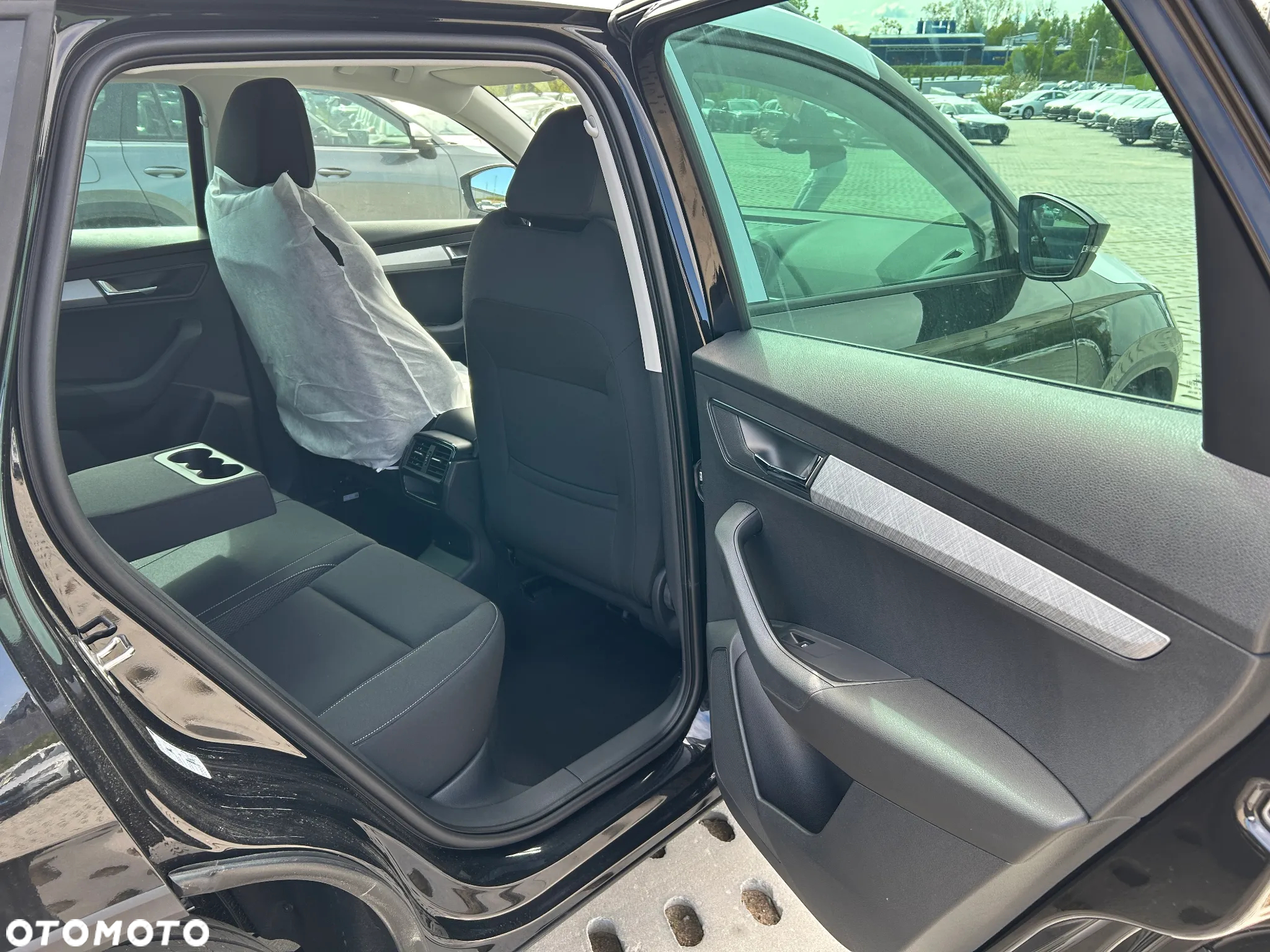 Skoda Karoq 1.5 TSI ACT Edition 130 DSG - 10