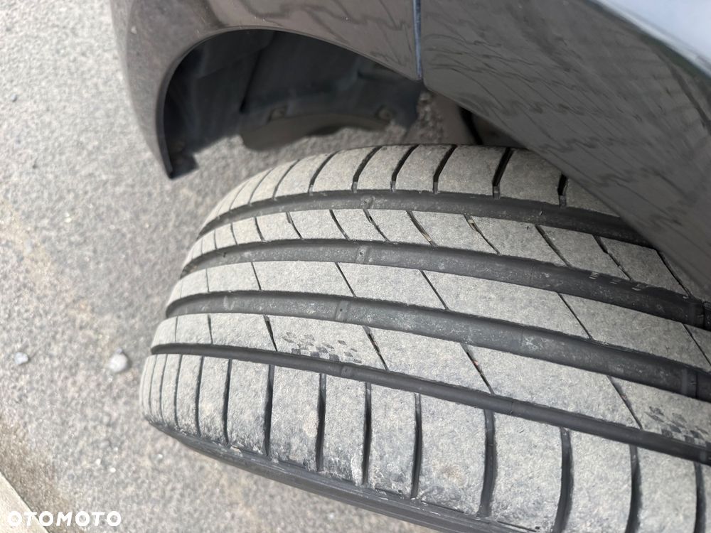 BMW Seria 1 - 15