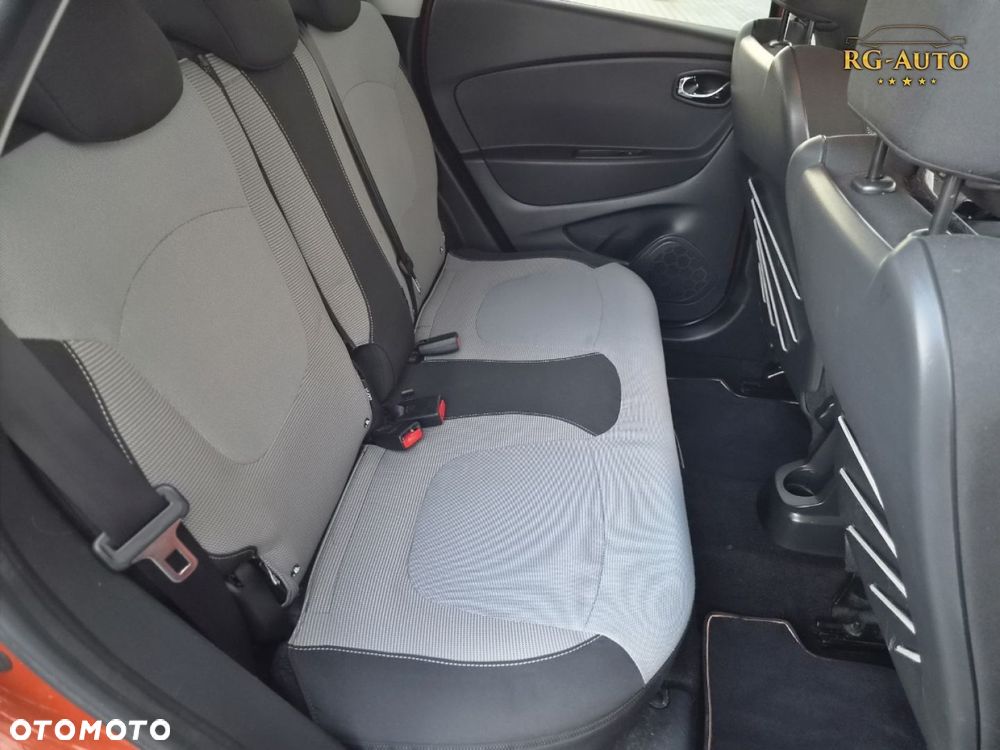 Renault Captur - 23