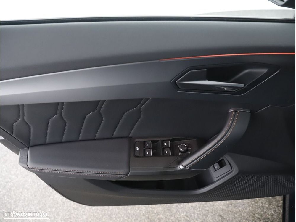 Cupra Formentor 1.4 e-Hybrid DSG VZ - 9