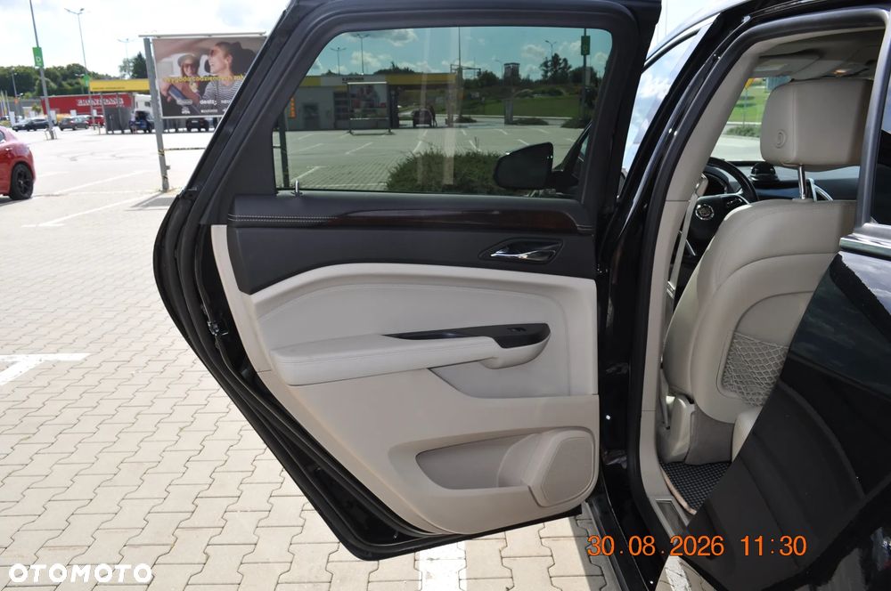 Cadillac SRX 3.6 V6 AWD Sport Luxury - 15