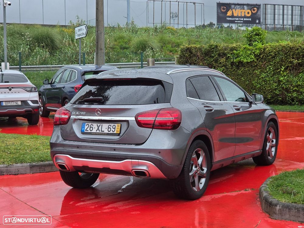 Mercedes-Benz GLA 200 Urban Aut. - 4