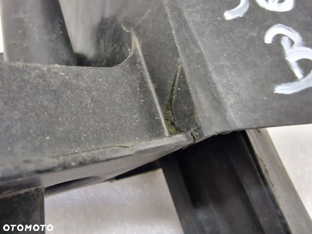 AUDI A4 B8 LIFT 11- LEWY ŚLIZG POD LAMPE /  MOCOWANIE LAMPY , NR 8K0805607B , NR AUKCJI SL56 - 7