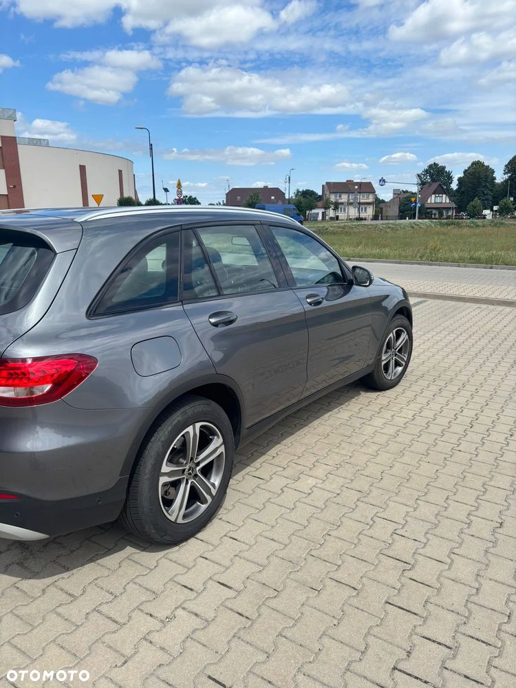 Mercedes-Benz GLC 250 4Matic 9G-TRONIC - 3