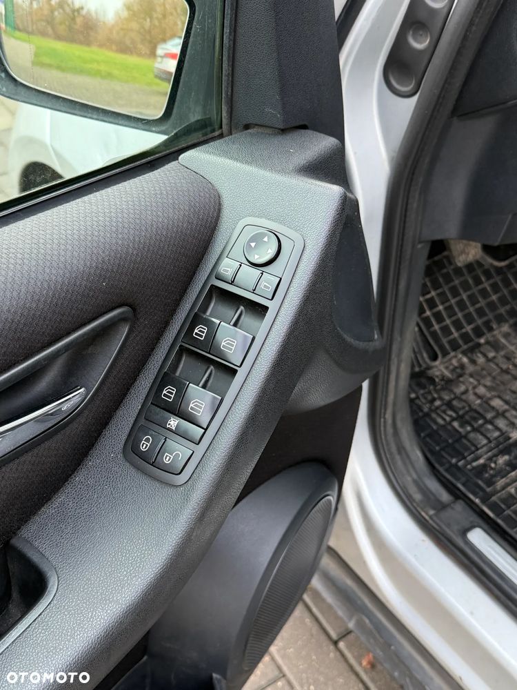 Mercedes-Benz Klasa A 160 CDI Avantgarde - 12