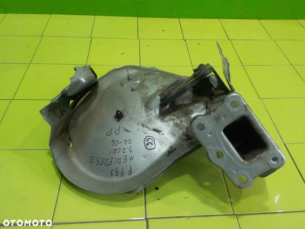 MERCEDES E W211 04r podluznica prawa przod - 13